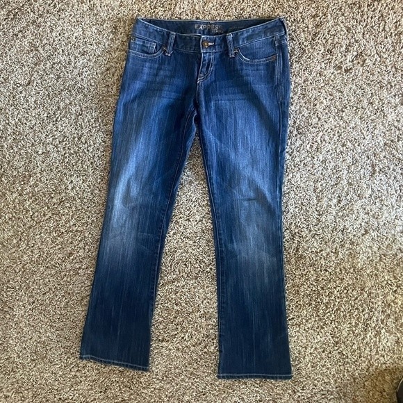 Express Jeans Zelda Barely Boot - 2S Short - Picture 8 of 16